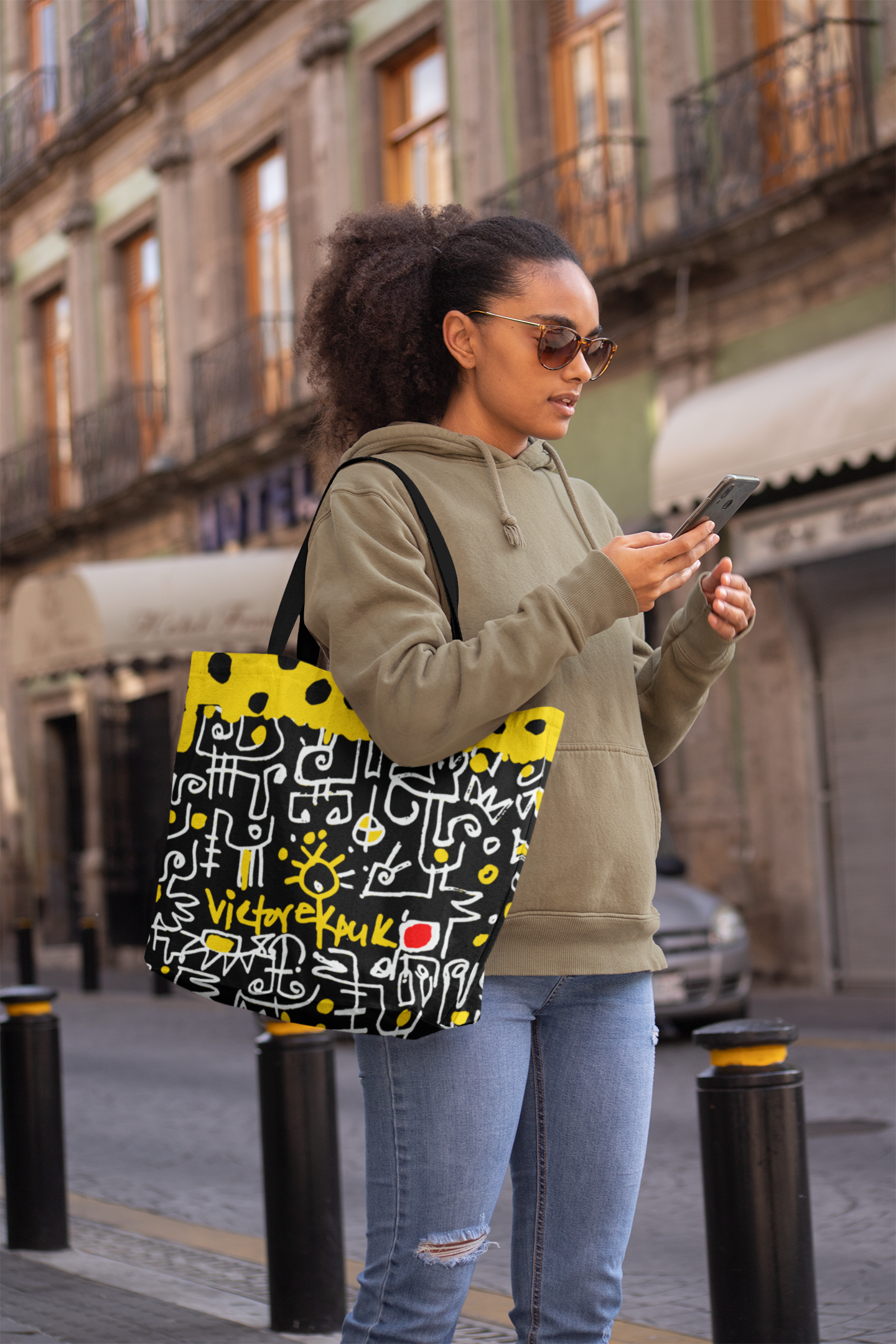 UYAI Tote Bag